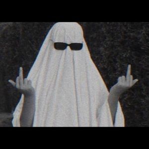 Meet your Posher, Kaitlynn